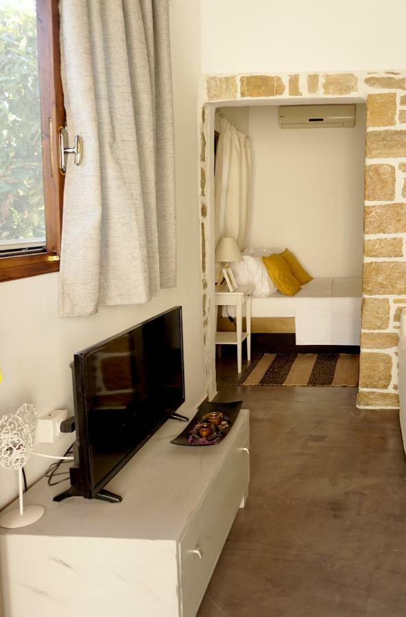 Studio Panagiota - Oasis Holiday Houses Kokkinos Pyrgos Exterior foto